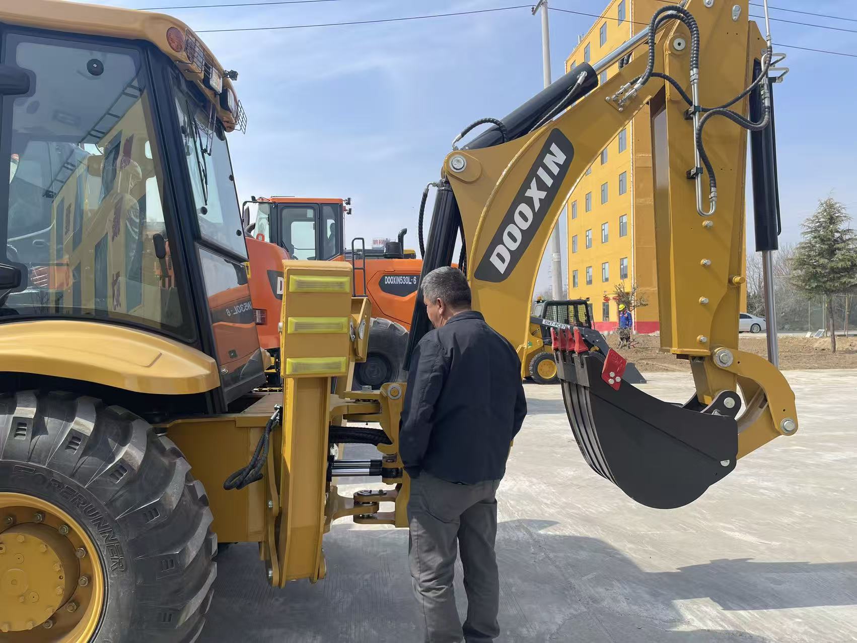 Оңтүстік Америка тұтынушылары біздің зауытқа барады