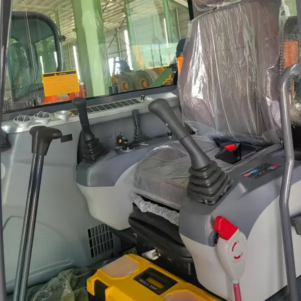 23 Ton Crawler Excavator